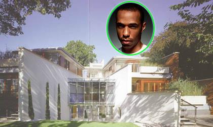 Henry xây bể cá 8 tỷ trong siêu biệt thự