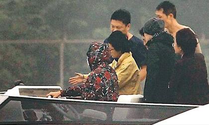 Châu Kiệt Luân đưa bồ du hí bằng du thuyền 2 triệu USD