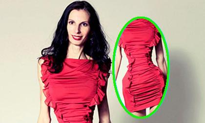 Người phụ nữ có vòng eo bằng chiếc đĩa CD