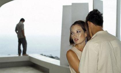 Tôi gạt bỏ anh vì ám ảnh tình cũ