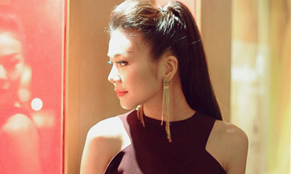 Sao Việt mê mẩn khuyên tai dài