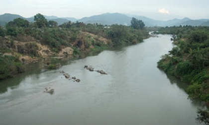 Chìm xuồng, 6 người trong đoàn kỹ sư thiệt mạng