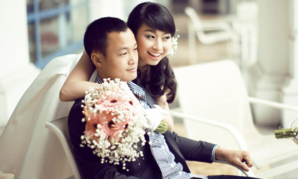 Tay vợt số 2 Việt Nam rước nàng về dinh