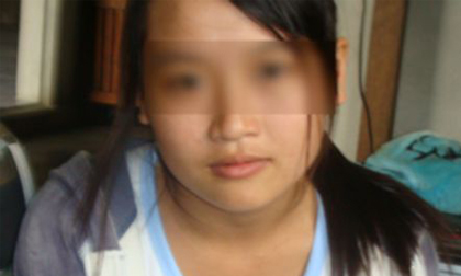 Cô bé học sinh lớp 7 mang bầu làm xôn xao thị trấn