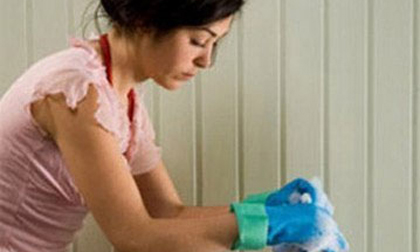 Nỗi cay đắng của osin bị chủ ép "sex" để trả nợ