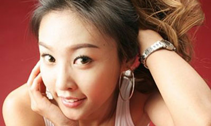 Nữ ca sỹ trẻ xứ Hàn tự sát ở tuổi 25