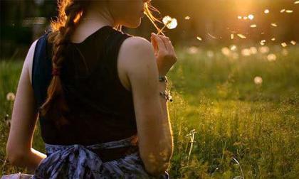 Viết cho người không còn ở bên em nữa