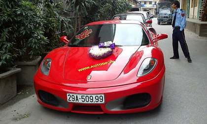 Ferrari F430 'biển độc' dẫn đầu đám cưới siêu xe của thiếu gia HN