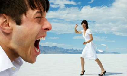 Khổ vì chồng “nổ” quá đà…