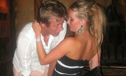 Điểm tên những thói hư tật xấu của "sao" sân cỏ