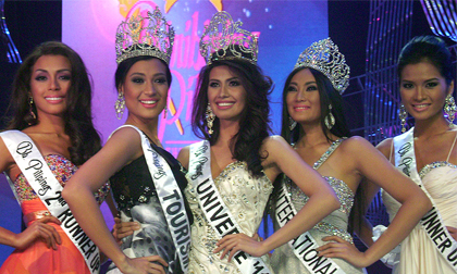 Vẻ sexy của tân Hoa hậu Hoàn Vũ Philippin