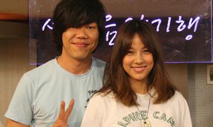 Mẹ Lee Hyori khóc vì "chàng rể" quá... 'xấu xí'