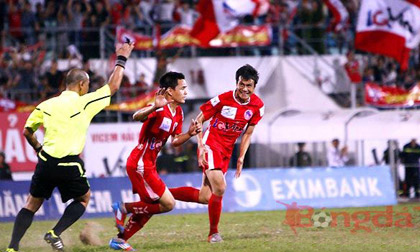 Thắng 'vô nghĩa', thầy trò ông Hải lơ được thưởng 1,5 tỷ