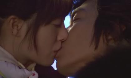 Những kiểu hôn đang sốt trên màn ảnh Hàn Quốc