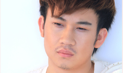 Dương Triệu Vũ không buồn cạo râu vì... thất tình?