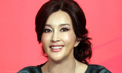 Lưu Hiểu Khánh "gọt cằm" để đổi vận