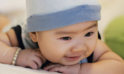 Con trai Lý Hải ngộ nghĩnh đáng yêu