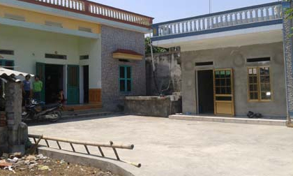 Bố chém đứt cổ con trai chỉ vì miếng tóp mỡ cháy