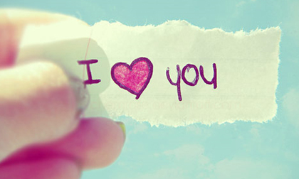 Em đã ôm tôi trong một đêm mưa ấm