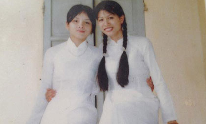 Trang Trần khoe ảnh "siêu nhí nhảnh" thời đi học