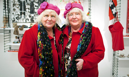 69 tuổi vẫn làm “gái bán hoa”