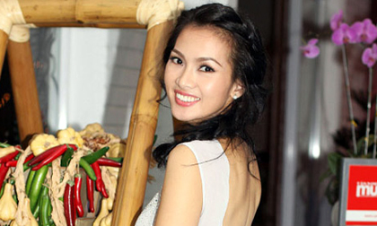 "Học lỏm" cách tết tóc mái dịu dàng như loạt kiều nữ showbiz Việt