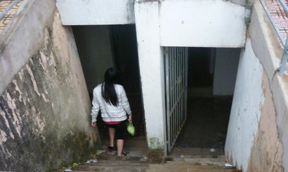 Ngỡ ng&#224;ng những “n&#224;ng Mỵ” sống trong… l&#242;ng đất