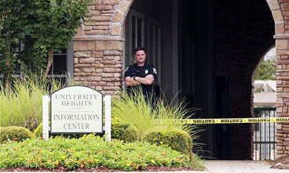 Tiệc tùng hóa thảm sát, ba cầu thủ thương vong