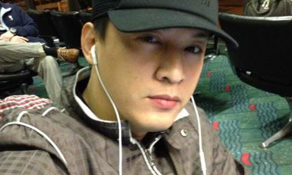 Khám phá style thời trang của mỹ nam Việt ở sân bay