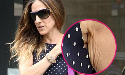 Jessica Parker lộ da nhăn nheo như bà lão ở tuổi 47