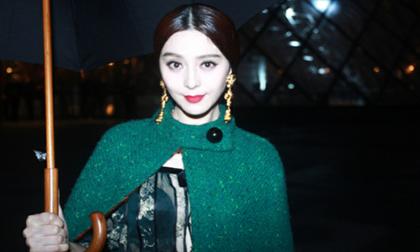 Phạm Băng Băng ấn tượng với khuôn mặt như... đắp bột