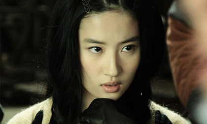 Lưu Diệc Phi xuất thần trong Tứ đại danh bộ