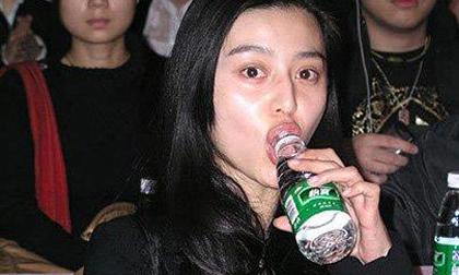 Những khoảnh khắc khiến mỹ nhân Hoa ngữ 'tái mặt'