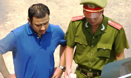 Clip “sốc” của Quyền Linh: Nạn nhân khổ, chương trình cũng khổ