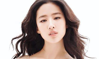 Lưu Diệc Phi lộng lẫy trên tạp chí Tecent