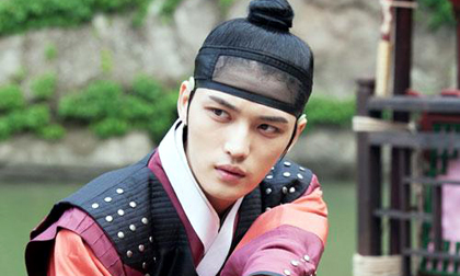 Kim Jaejoong kiệt sức vì 'Time Slip Dr. Jin'