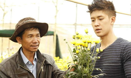 Hotboy Cao Lâm Viên bỏ nghề mẫu đi trồng hoa