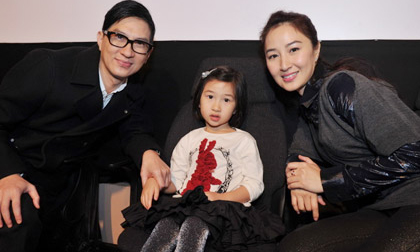 "Sao" lên chức bố mẹ ở tuổi U50, 60