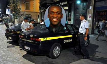 Clarence Seedorf buôn gian bán lận ở Milan