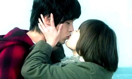 Những mỹ nam sánh duyên cùng Song Hye Kyo trên màn ảnh