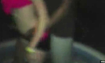 Sốc: hàng trăm teen dự tiệc sex, ma túy