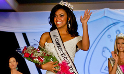 Nữ sinh 17 tuổi đăng quang Hoa hậu tuổi teen Mỹ