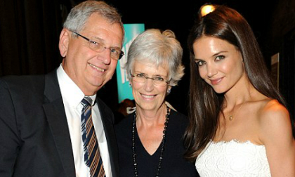 Liệu bố Katie có đứng sau "giật dây" vụ ly hôn của con gái?