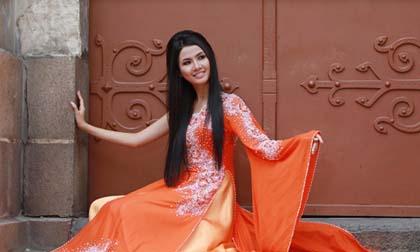 Say đắm trước nhan sắc ngọt ngào của Phan Thị Mơ