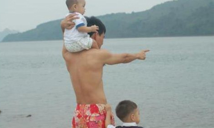 Dân mạng bấm Like từng phút cho 3 bố con Xuân Bắc