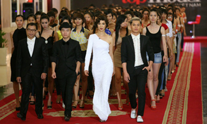 Đột nhập hậu trường vòng sơ tuyển VNTM 2012 trước giờ G