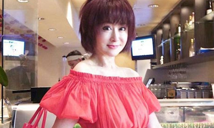 "Hoàng đế Võ Tắc Thiên" trẻ ngỡ ngàng như thiếu nữ