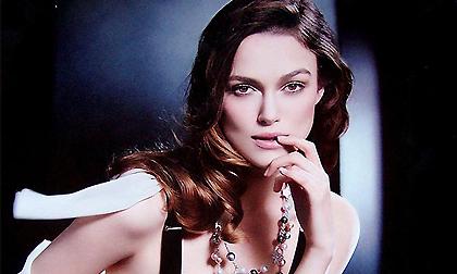 Sao "nóng bỏng" trong những shoot ảnh quảng cáo