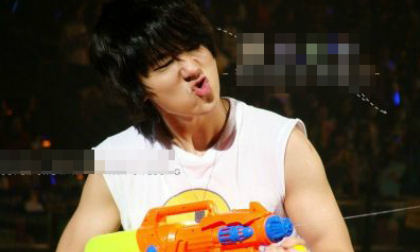 Những khoảnh khắc "muối mặt" của sao Hàn (P5)