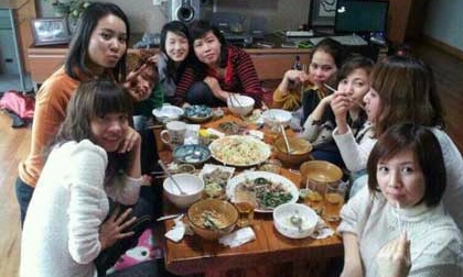 Bi hài chuyện… “phường lấy chồng ngoại”